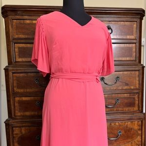 Sandra Darren Coral V-Neck Knee Length Pleat Sleeve Dress
